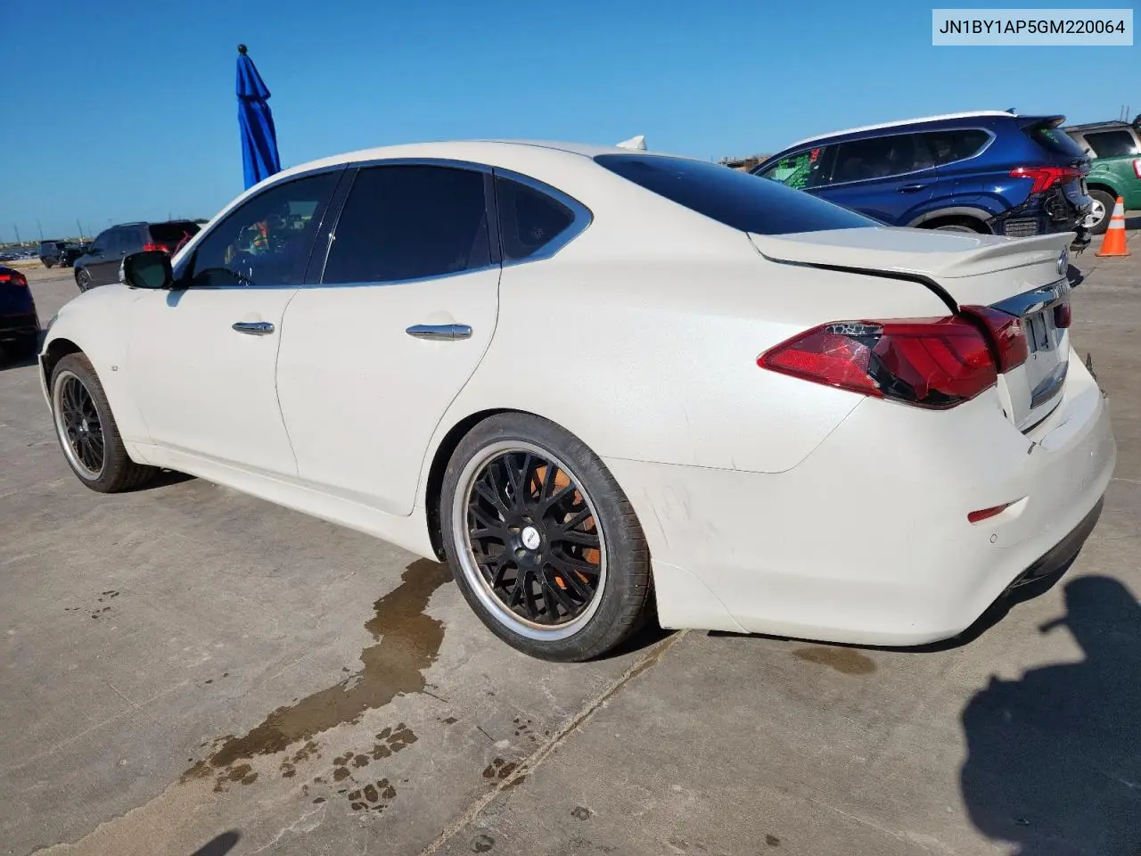 2016 Infiniti Q70 3.7 VIN: JN1BY1AP5GM220064 Lot: 61359045