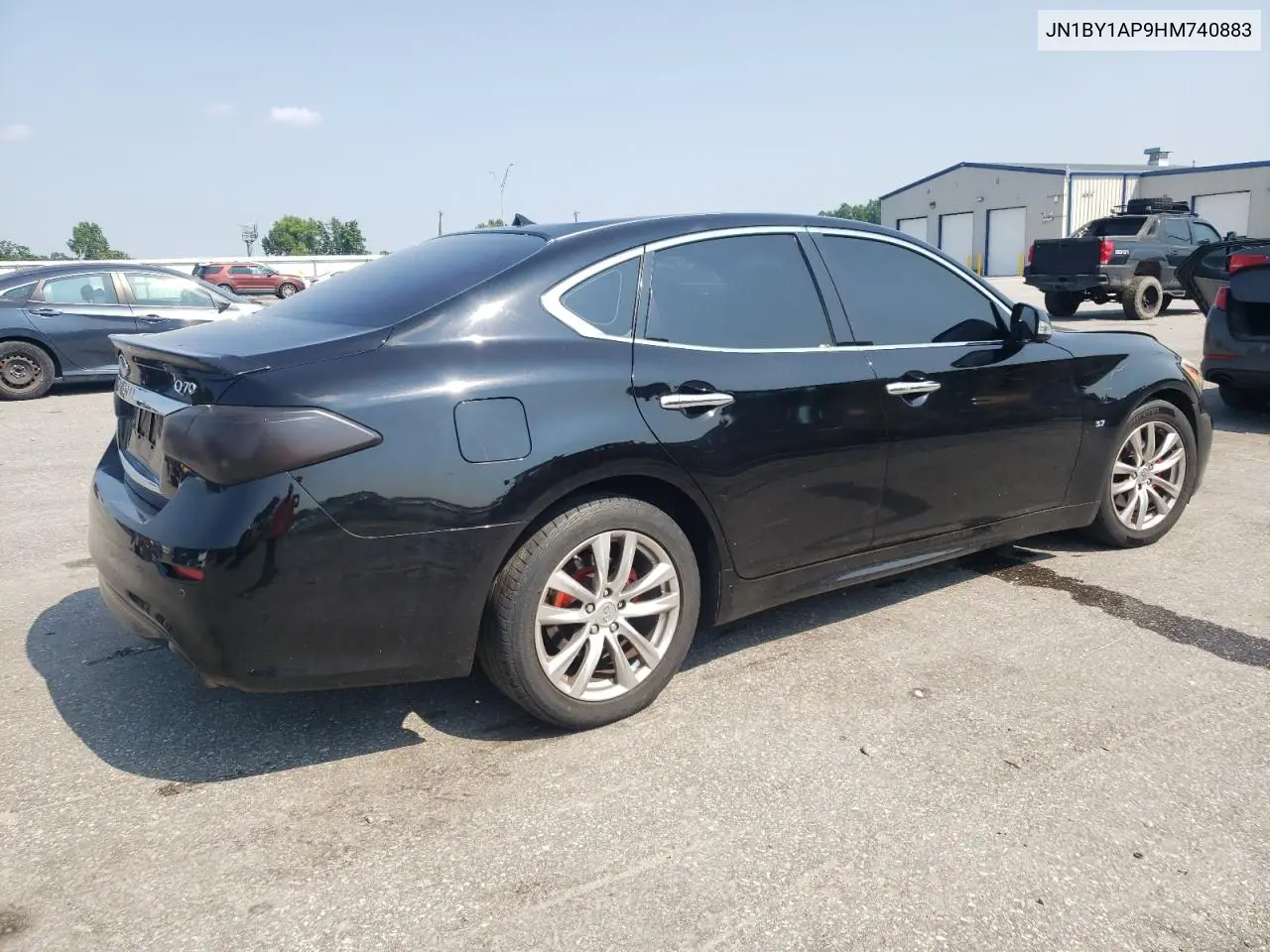 2017 Infiniti Q70 3.7 VIN: JN1BY1AP9HM740883 Lot: 62237655