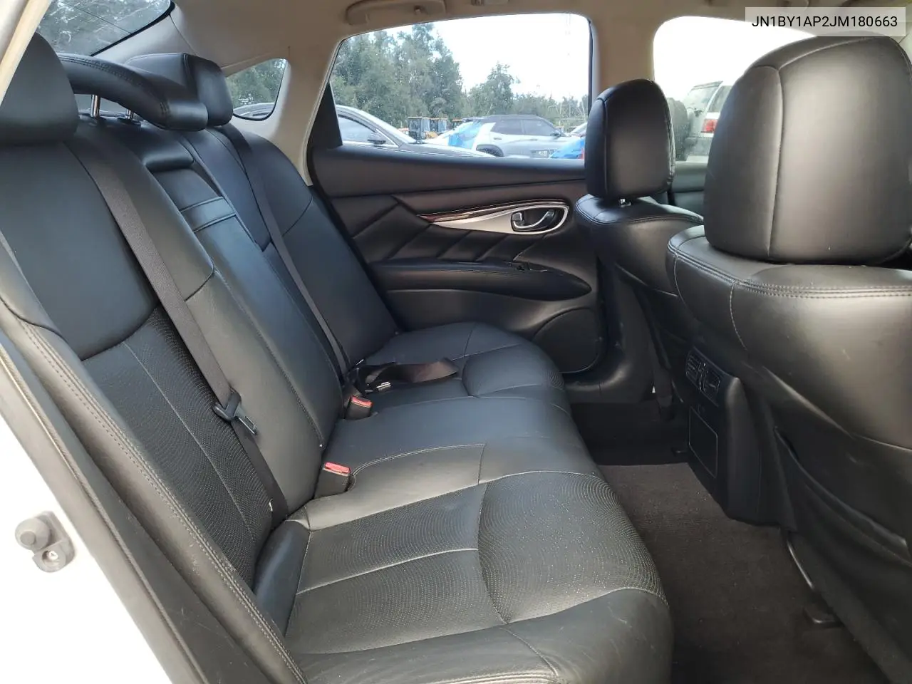 2018 Infiniti Q70 3.7 Luxe VIN: JN1BY1AP2JM180663 Lot: 61358315