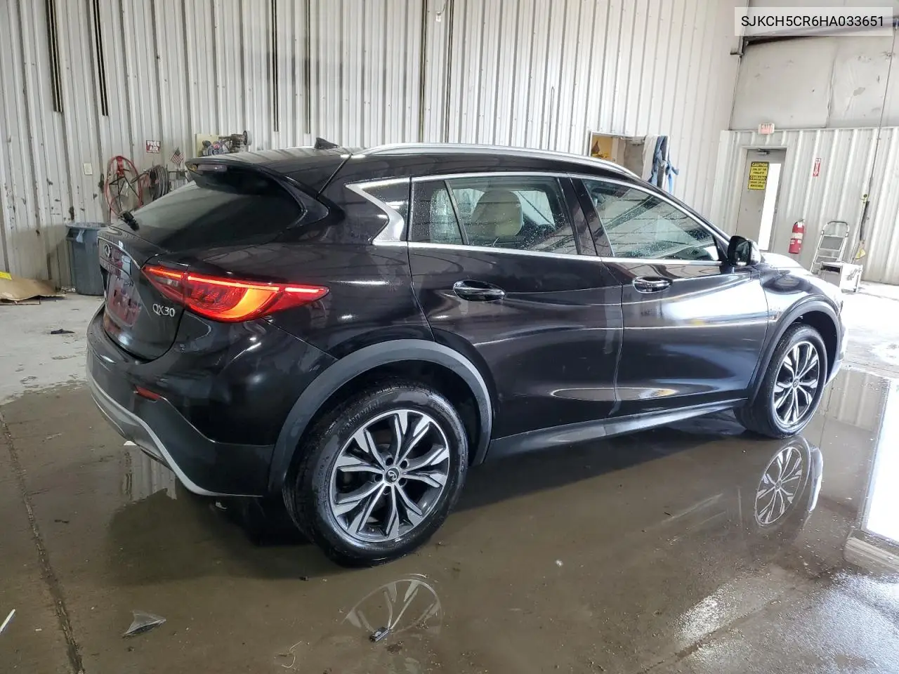 2017 Infiniti Qx30 Base VIN: SJKCH5CR6HA033651 Lot: 58927035
