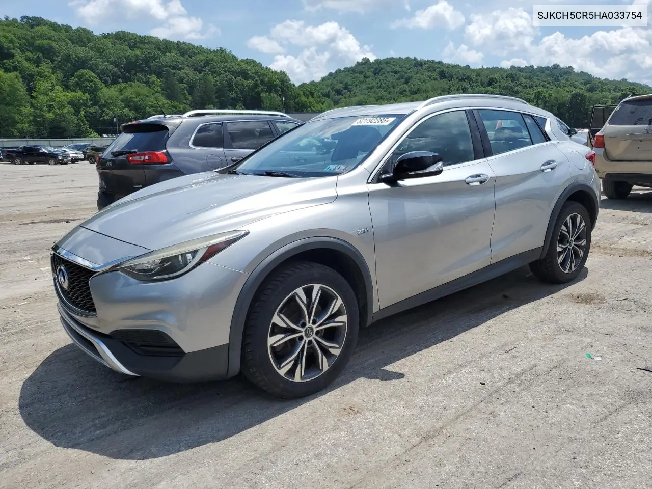 2017 Infiniti Qx30 Base VIN: SJKCH5CR5HA033754 Lot: 62792285