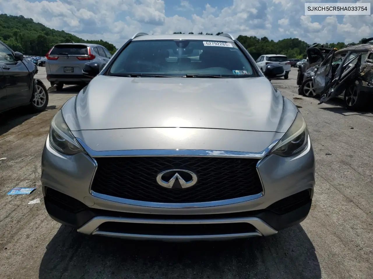 2017 Infiniti Qx30 Base VIN: SJKCH5CR5HA033754 Lot: 62792285