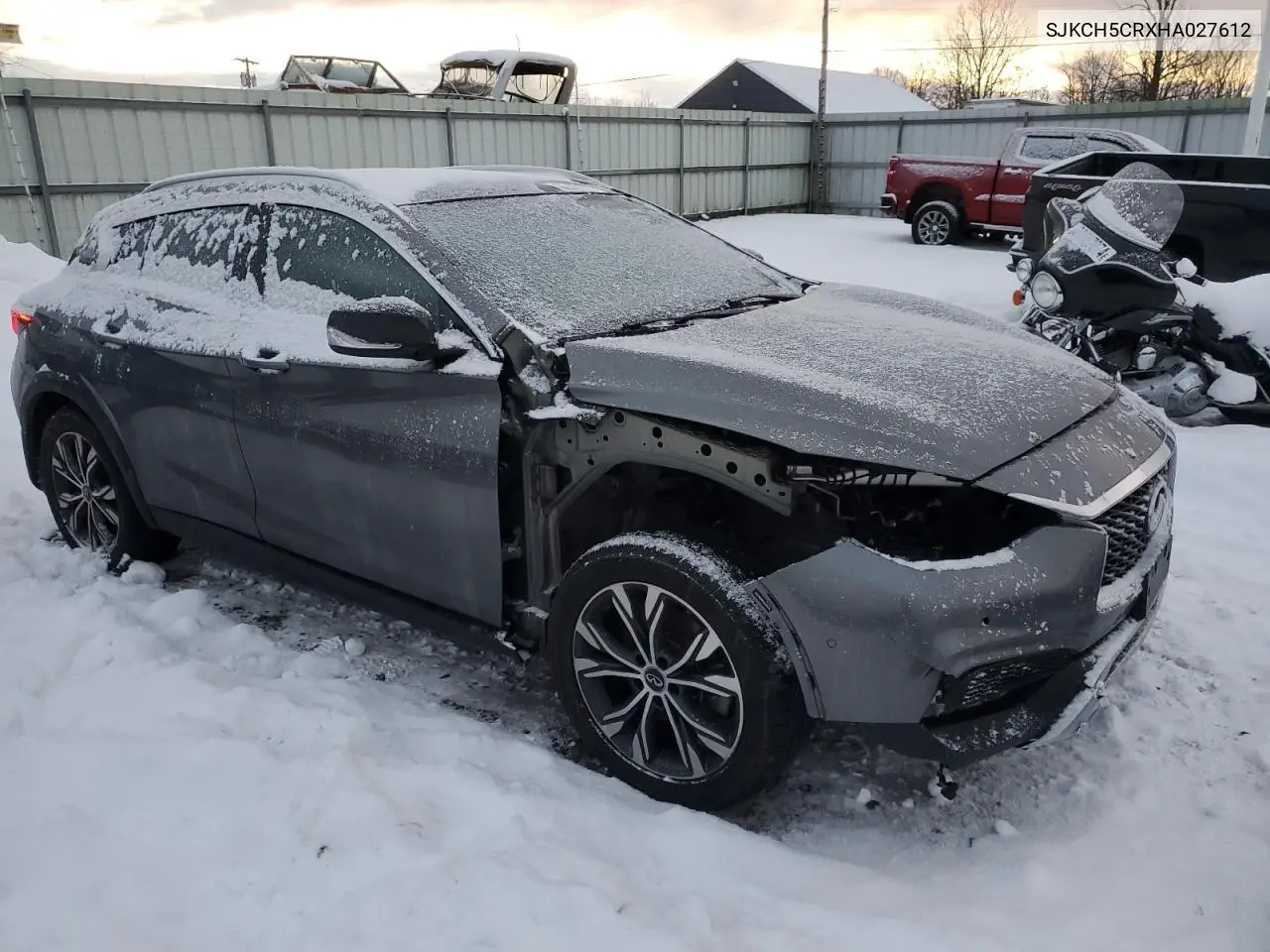 2017 Infiniti Qx30 Base VIN: SJKCH5CRXHA027612 Lot: 82098974