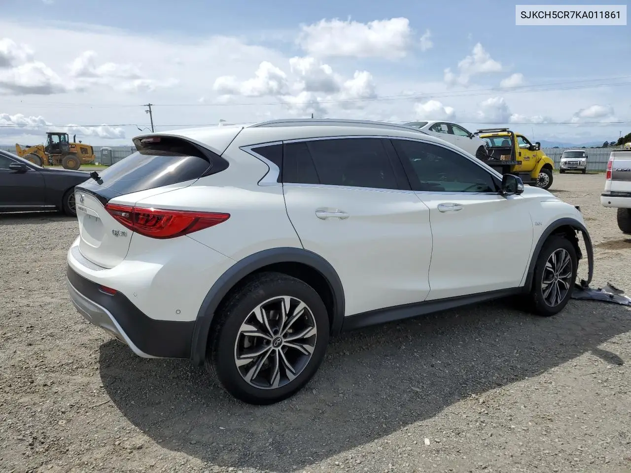2019 Infiniti Qx30 Luxe VIN: SJKCH5CR7KA011861 Lot: 52147015