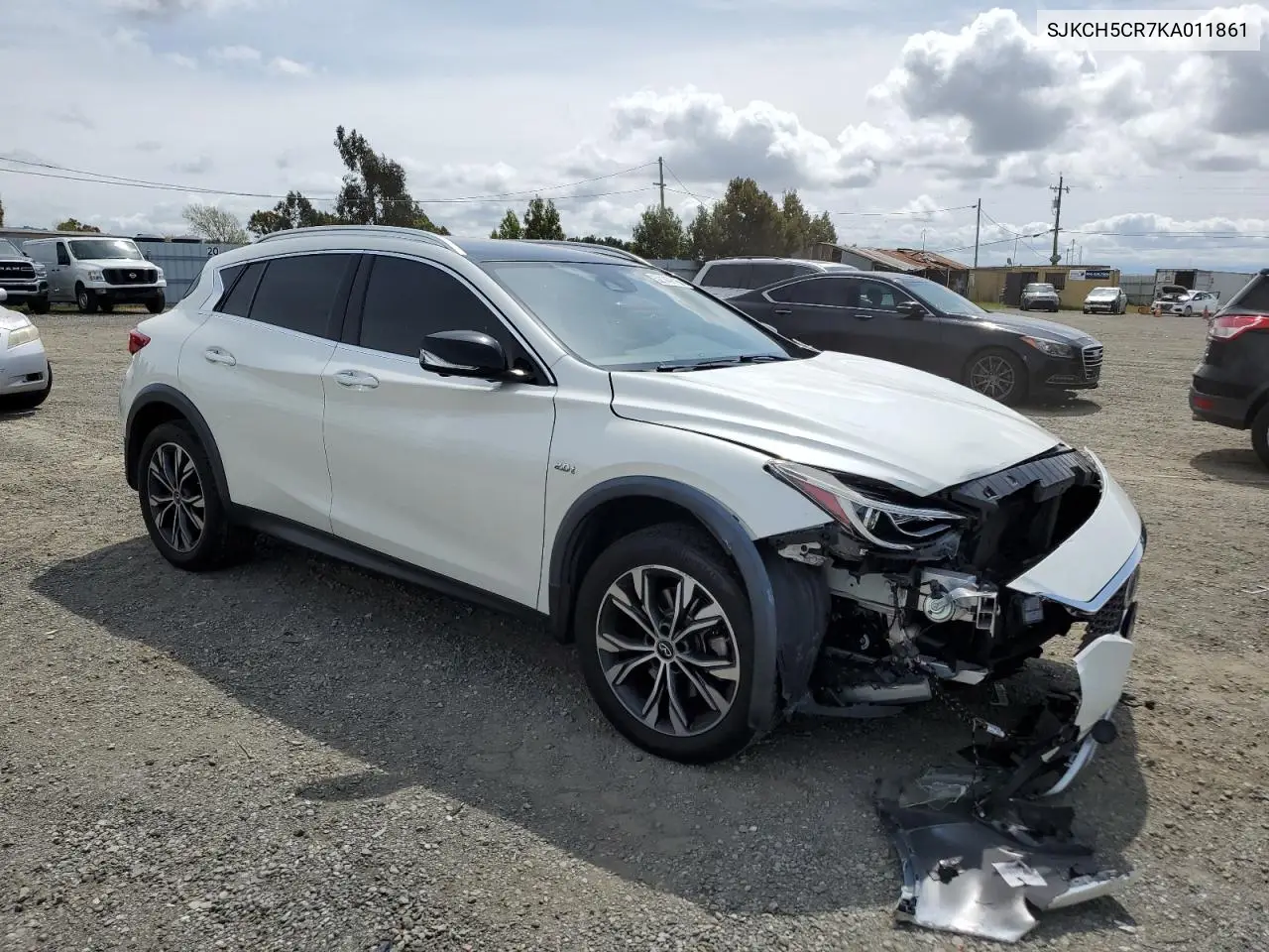 2019 Infiniti Qx30 Luxe VIN: SJKCH5CR7KA011861 Lot: 52147015