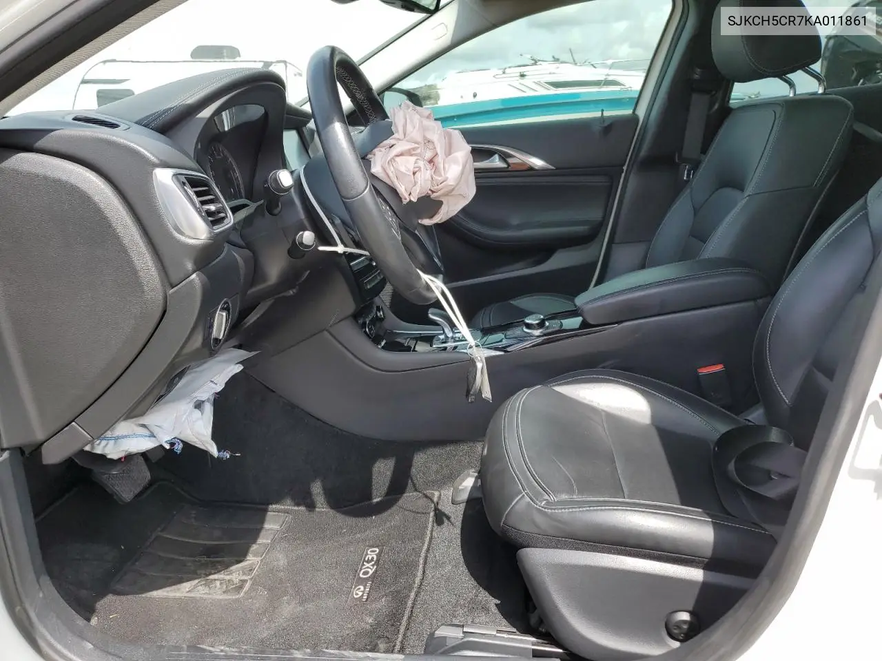 2019 Infiniti Qx30 Luxe VIN: SJKCH5CR7KA011861 Lot: 52147015