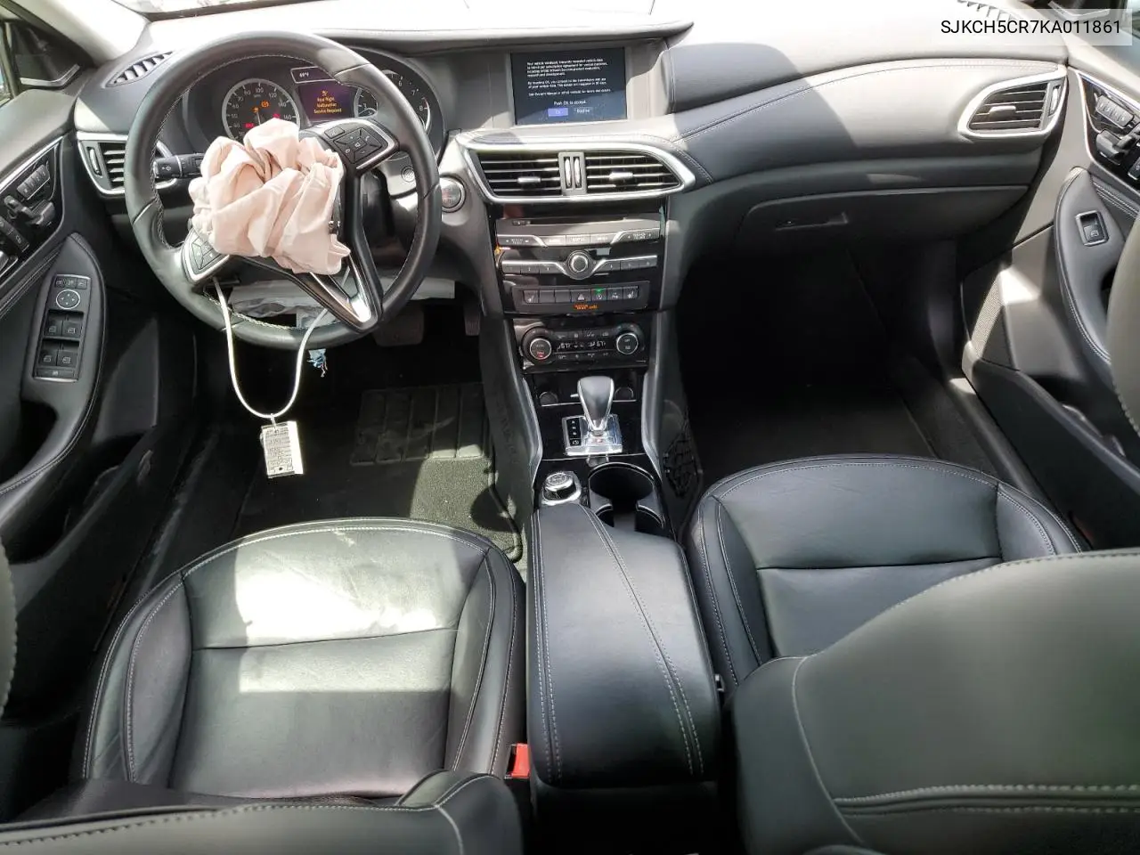 2019 Infiniti Qx30 Luxe VIN: SJKCH5CR7KA011861 Lot: 52147015
