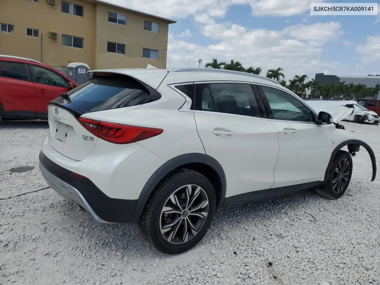 2019 Infiniti Qx30 Luxe VIN: SJKCH5CR7KA009141 Lot: 53540655