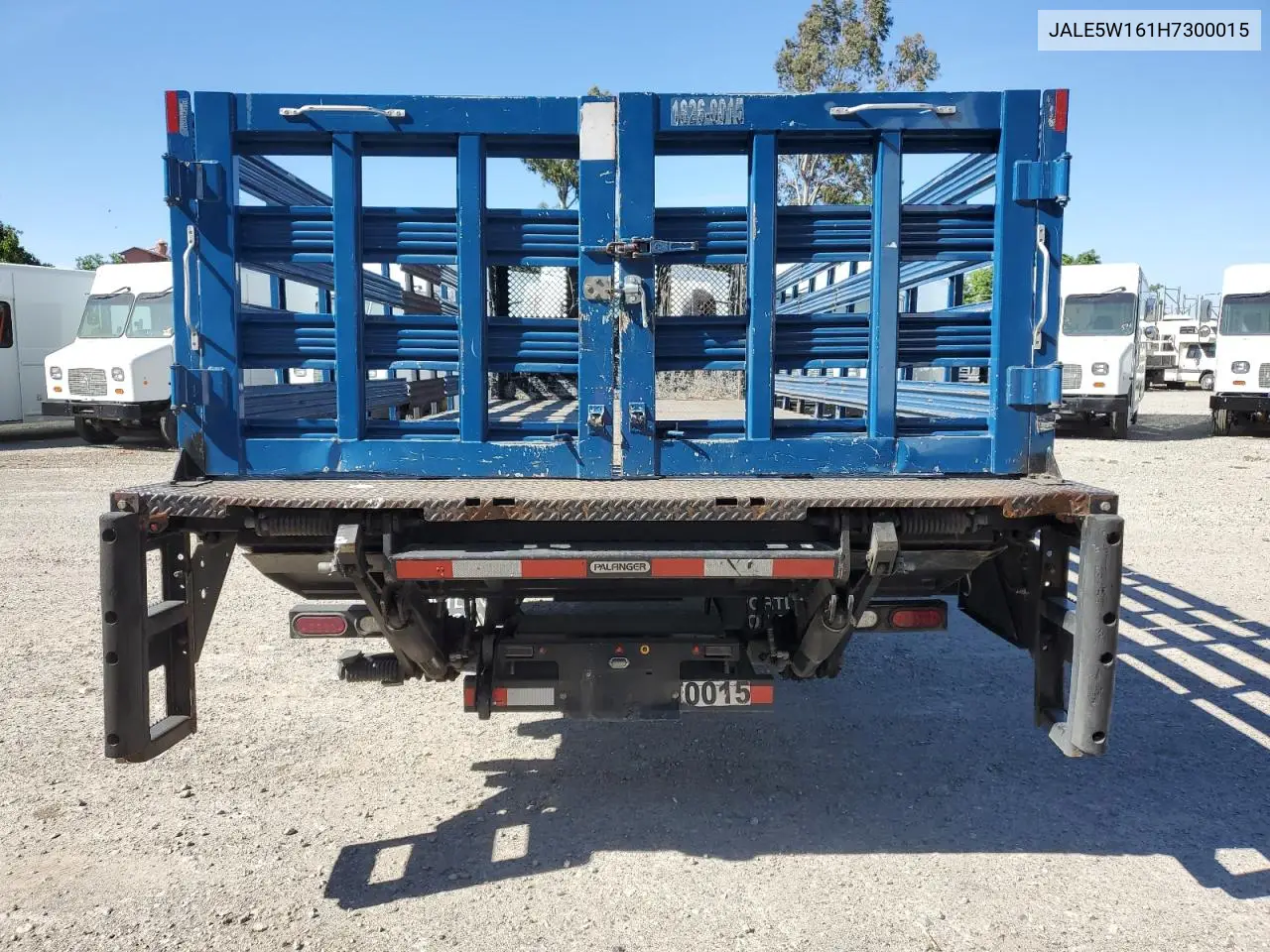 2017 Isuzu Nrr VIN: JALE5W161H7300015 Lot: 52757405