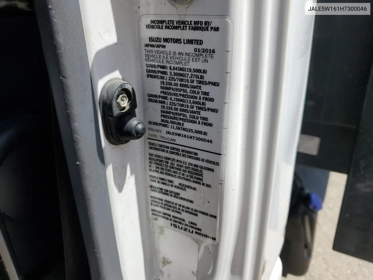 2017 Isuzu Nrr VIN: JALE5W161H7300046 Lot: 52757445