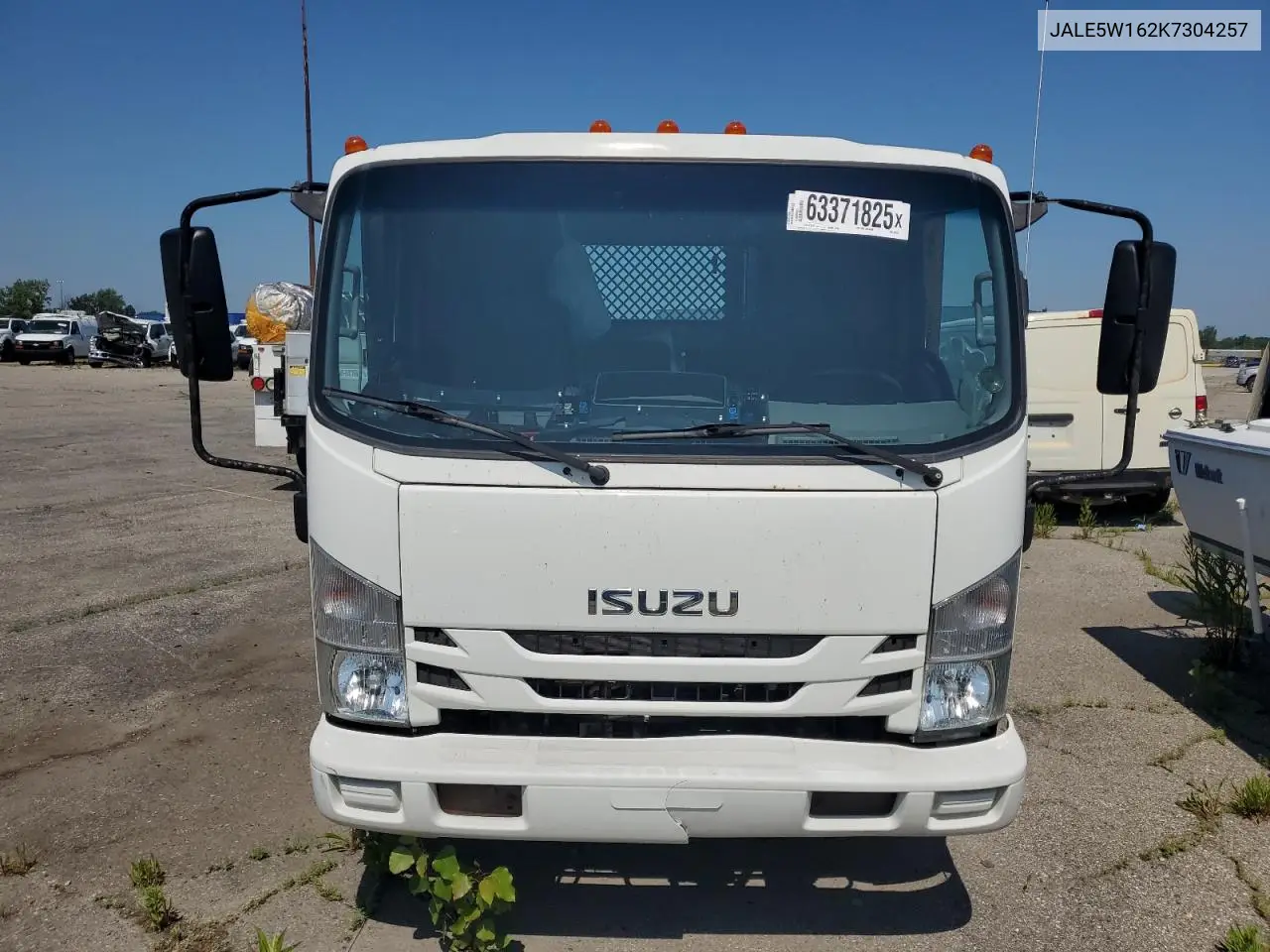 2019 Isuzu Nrr - Trucks VIN: JALE5W162K7304257 Lot: 63371825