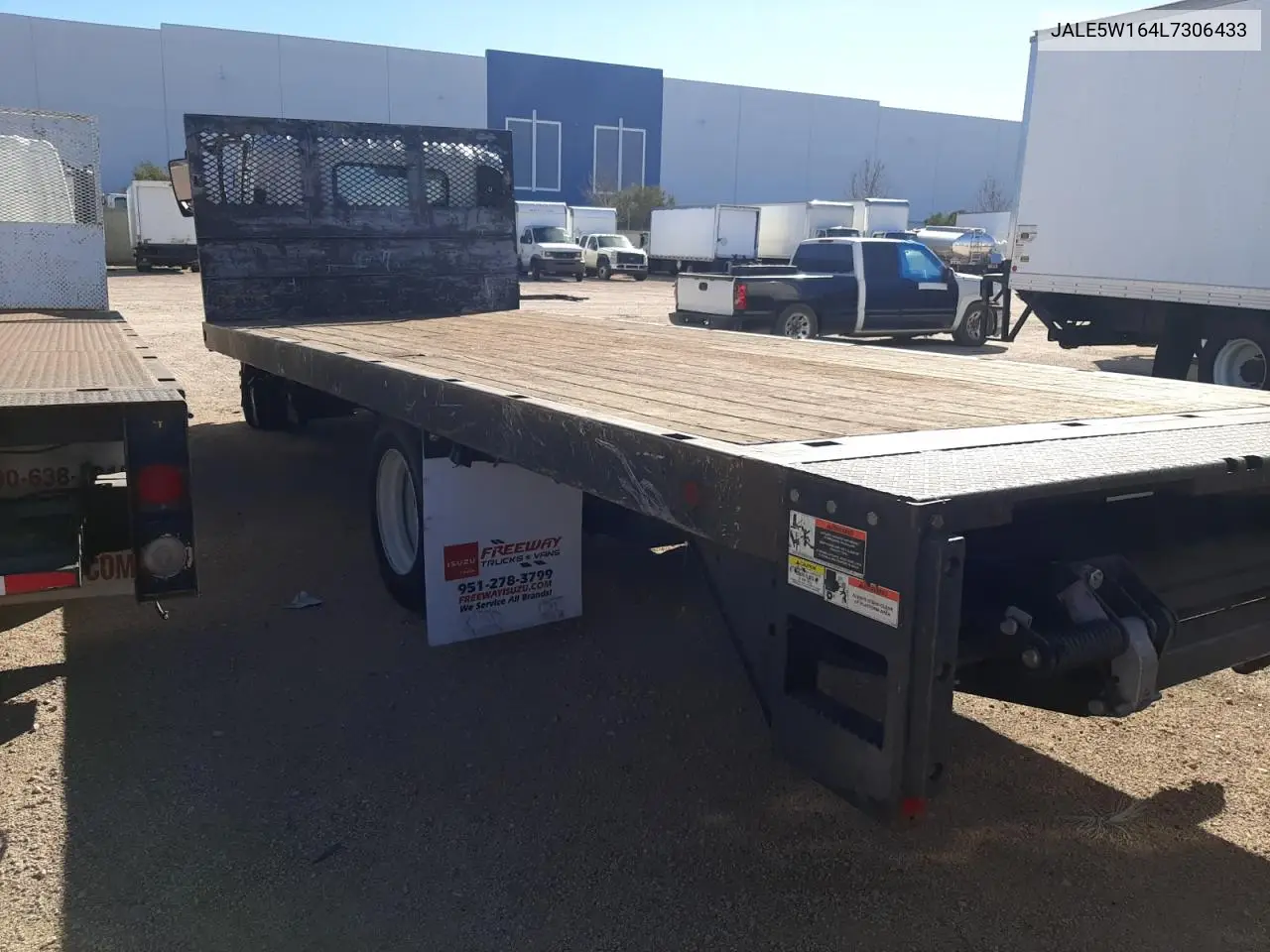 2020 Isuzu Nrr Flat Bed Truck VIN: JALE5W164L7306433 Lot: 46886345