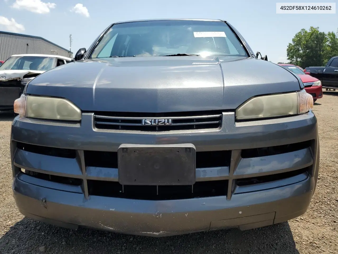 2002 Isuzu Axiom Xs VIN: 4S2DF58X124610262 Lot: 62200085