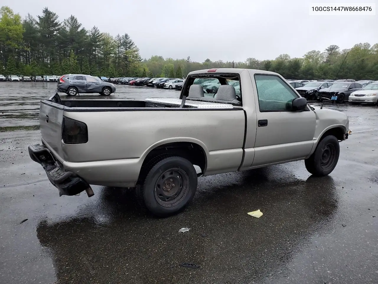 1998 Isuzu Hombre VIN: 1GGCS1447W8668476 Lot: 55466455