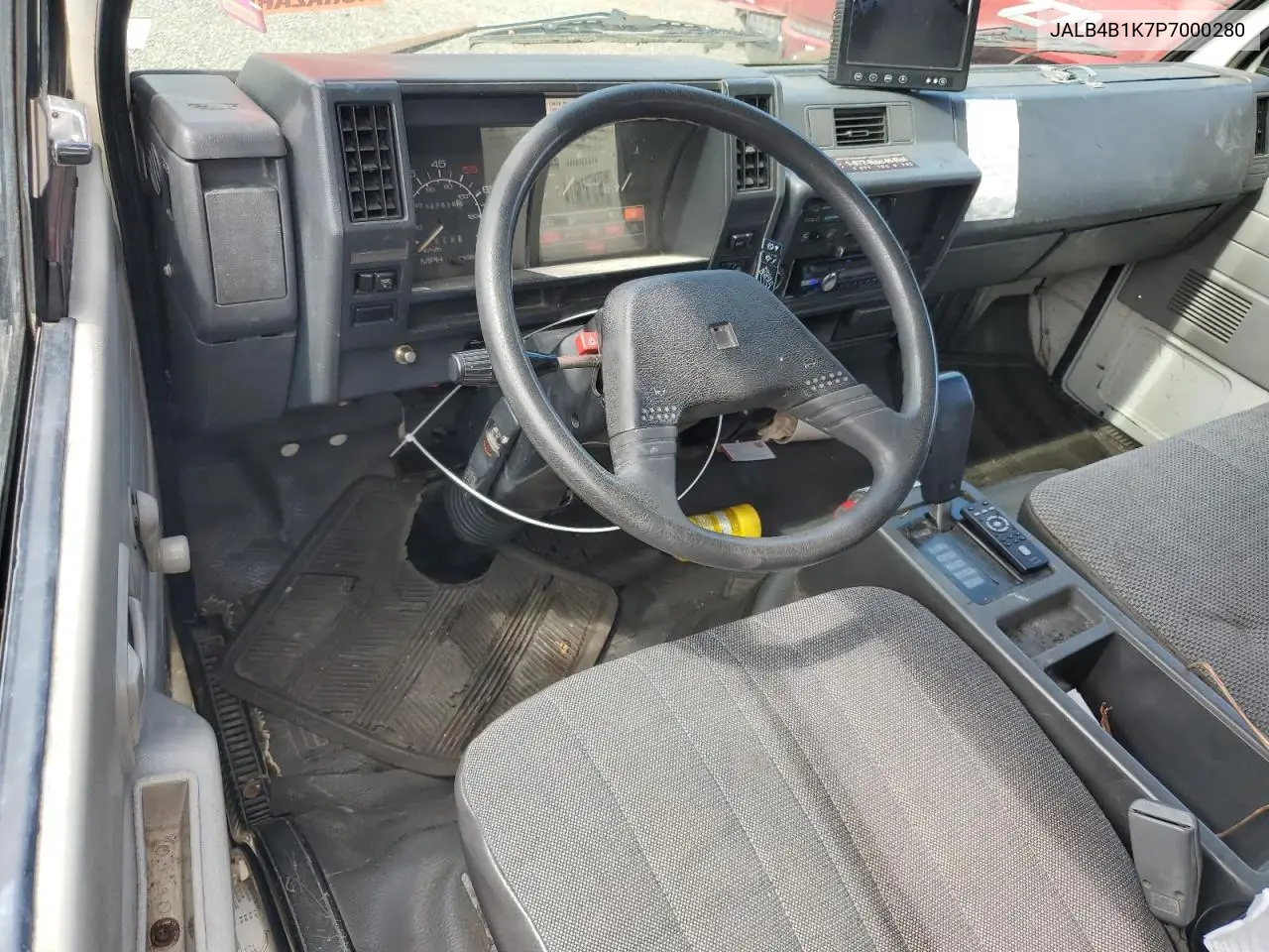 1993 Isuzu Npr VIN: JALB4B1K7P7000280 Lot: 62198875