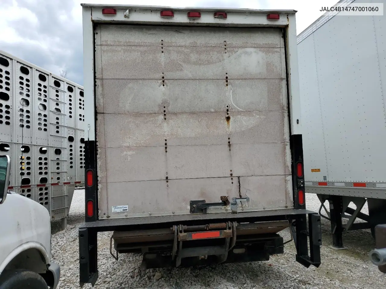2004 Isuzu Npr VIN: JALC4B14747001060 Lot: 55277405