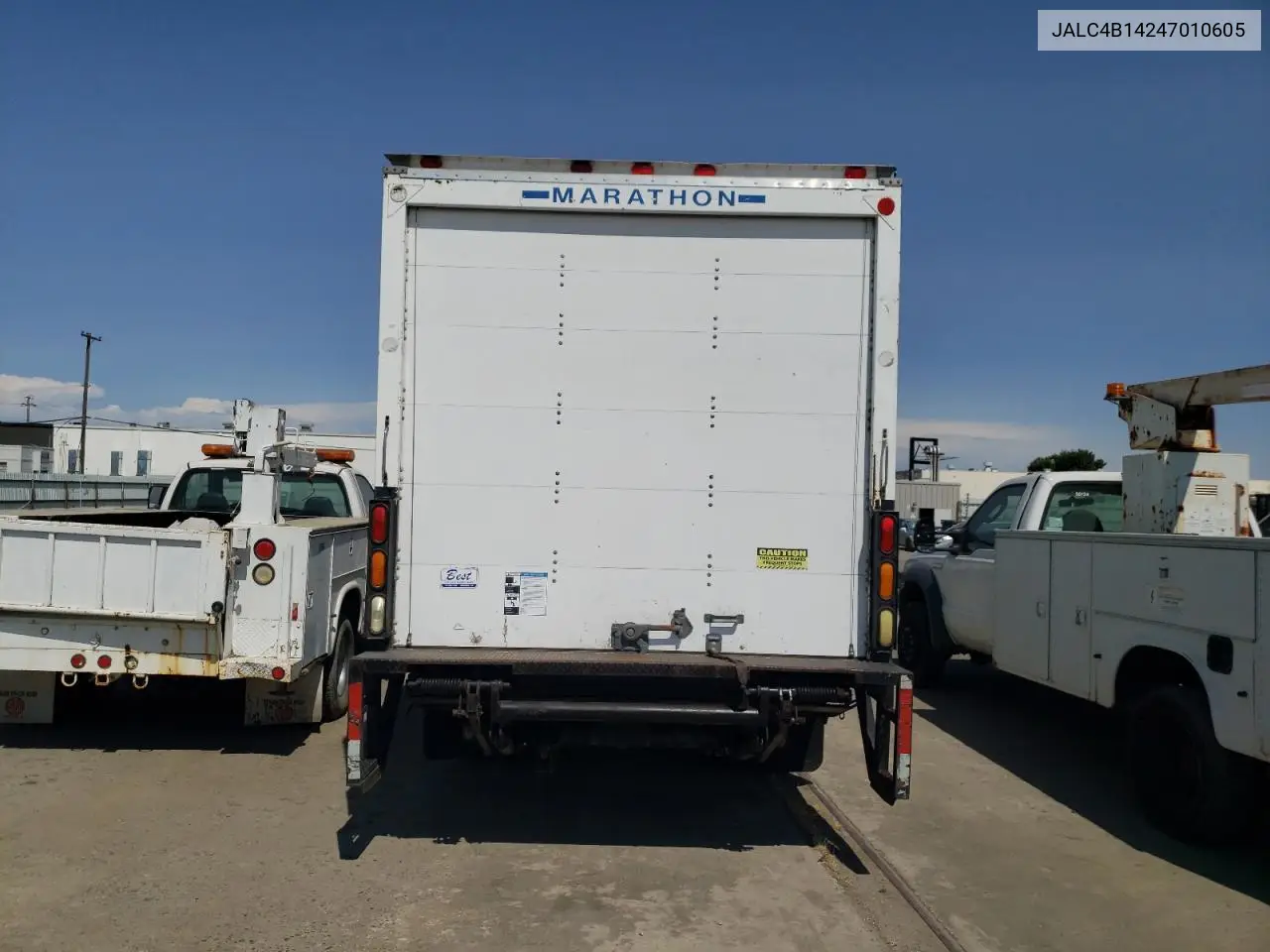 2004 Isuzu Npr VIN: JALC4B14247010605 Lot: 61645815