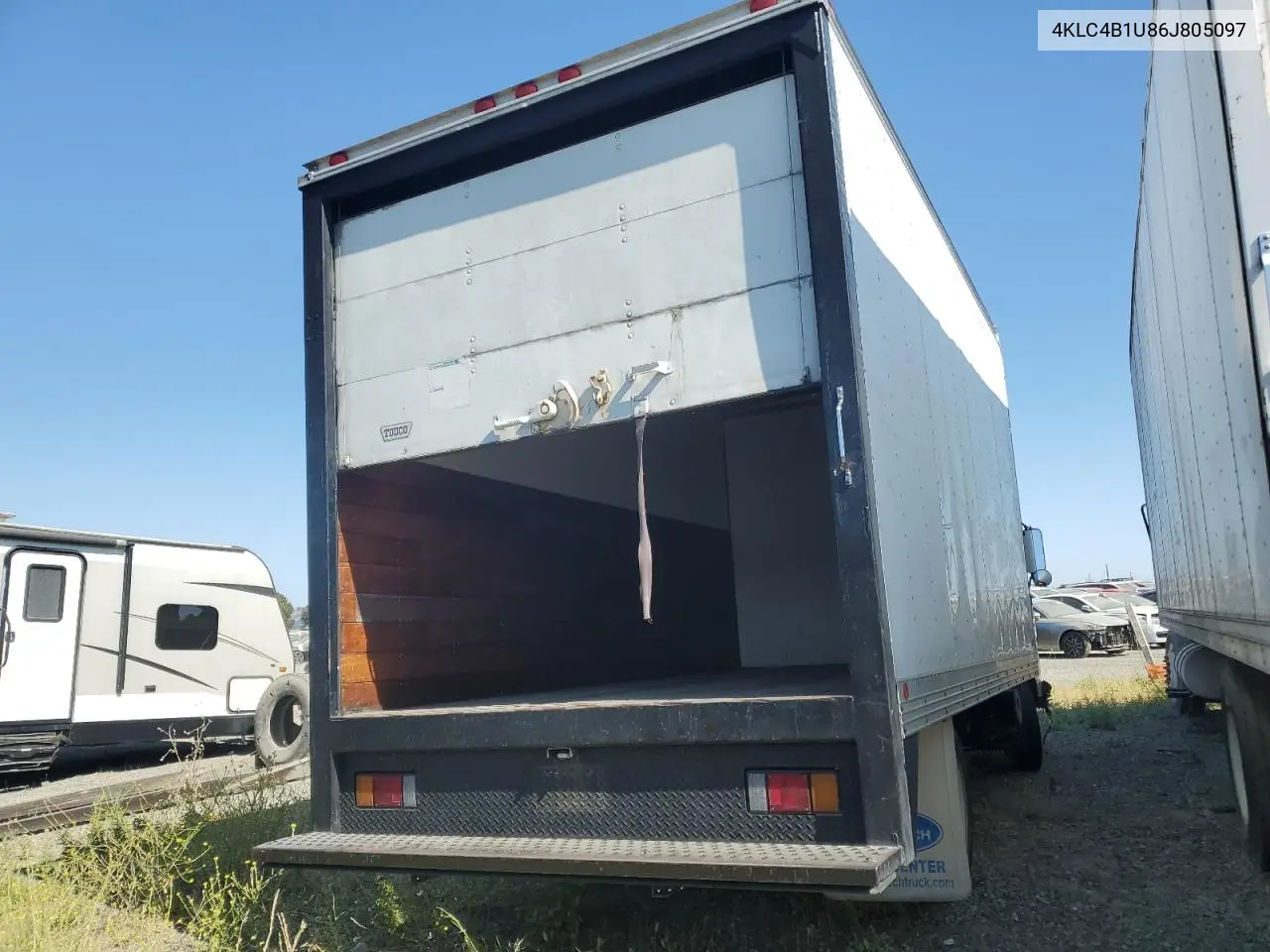 2006 Isuzu Npr VIN: 4KLC4B1U86J805097 Lot: 60188905
