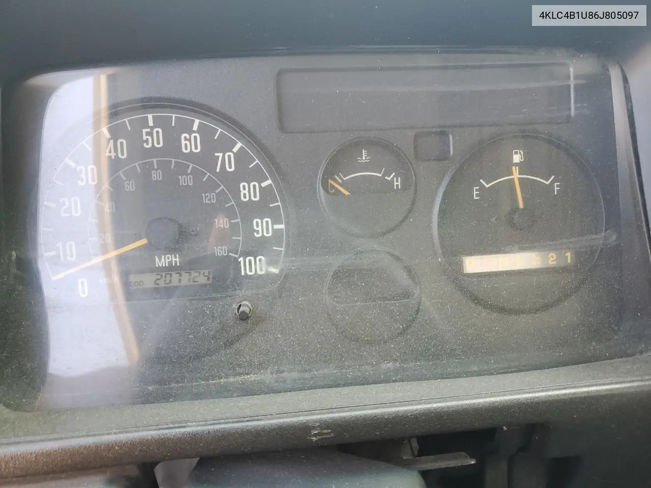 2006 Isuzu Npr VIN: 4KLC4B1U86J805097 Lot: 60188905