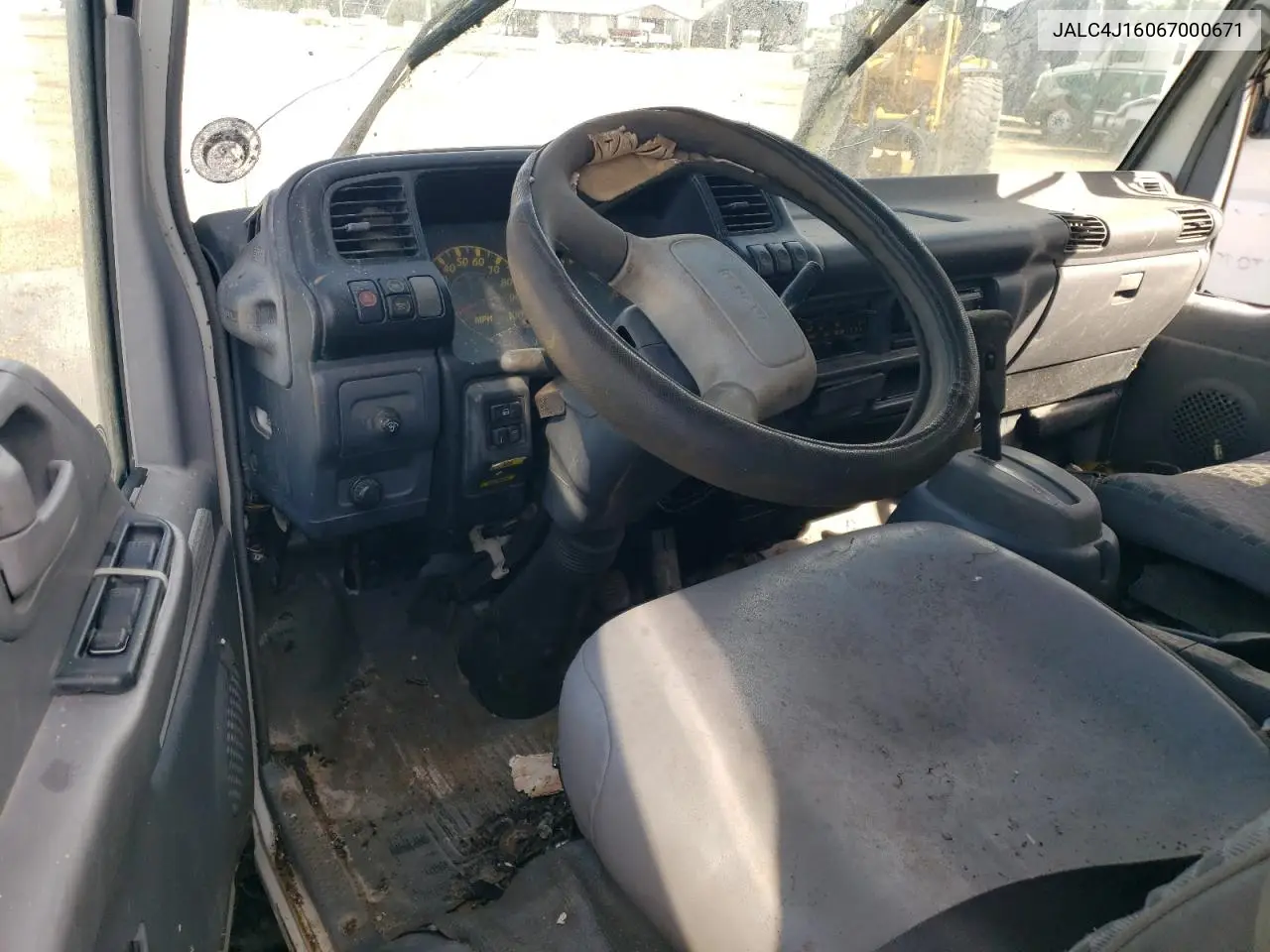 2006 Isuzu Npr VIN: JALC4J16067000671 Lot: 61511065