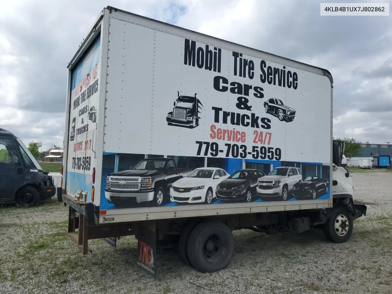 2007 Isuzu Npr VIN: 4KLB4B1UX7J802862 Lot: 56020955