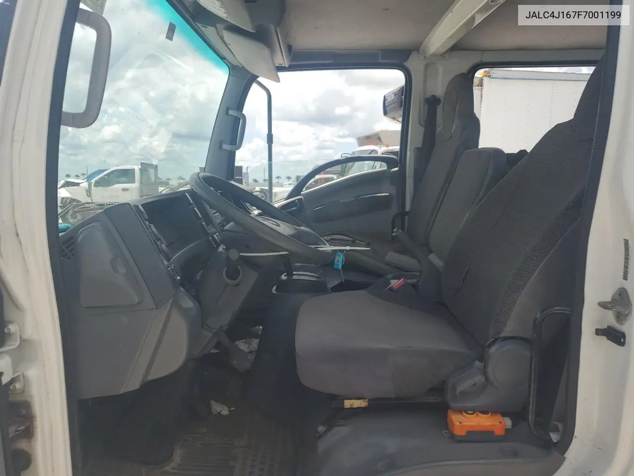 2015 Isuzu Npr Hd VIN: JALC4J167F7001199 Lot: 61194205
