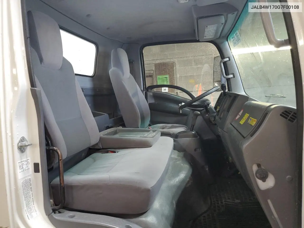 2016 Isuzu Npr VIN: JALB4W170G7F00108 Lot: 58024155