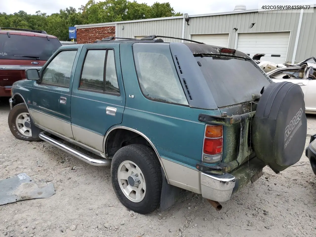 1999 Isuzu Rodeo S VIN: 4S2CG58V5R4358677 Lot: 50691255