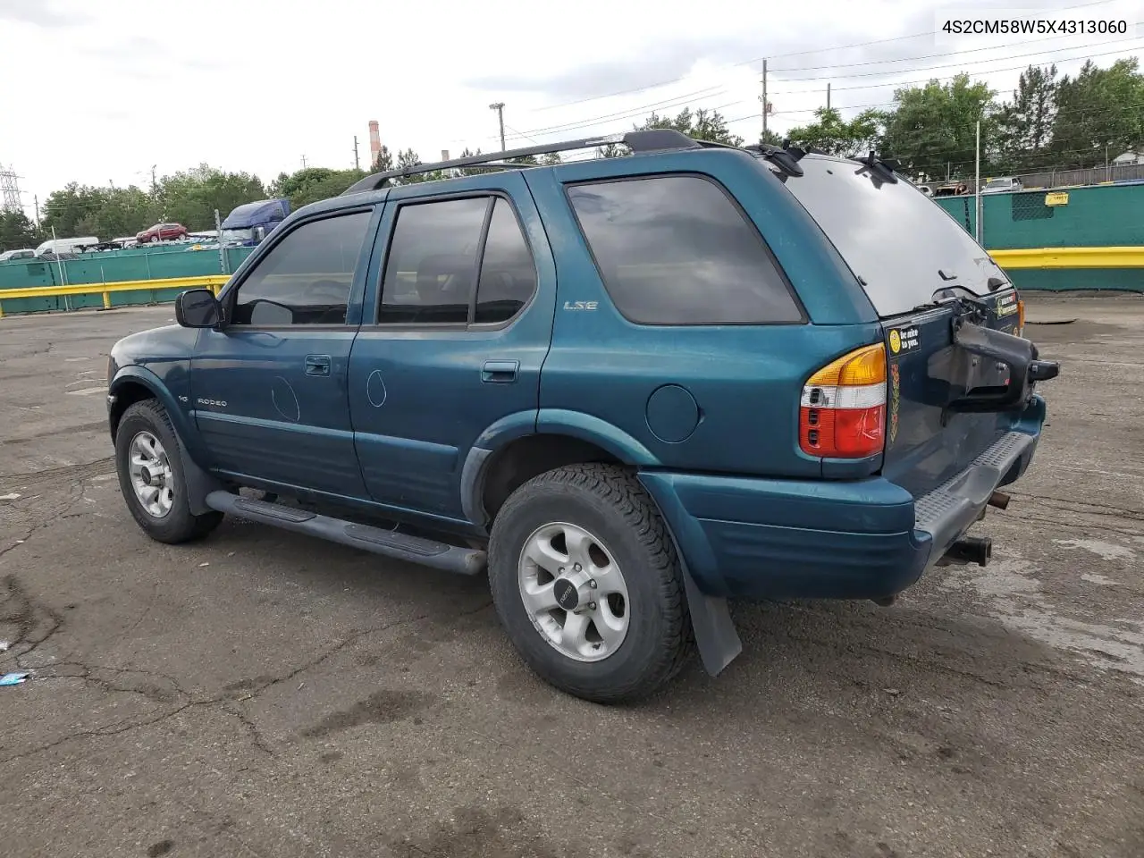 1999 Isuzu Rodeo S VIN: 4S2CM58W5X4313060 Lot: 62211235