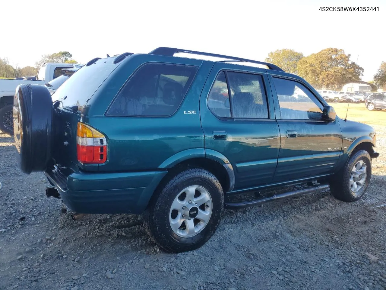 1999 Isuzu Rodeo S VIN: 4S2CK58W6X4352441 Lot: 81915384
