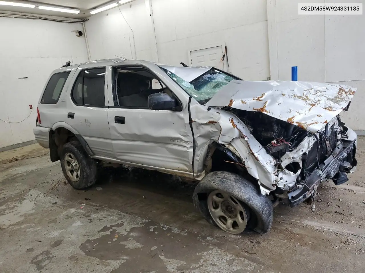2002 Isuzu Rodeo S VIN: 4S2DM58W924331185 Lot: 54116655