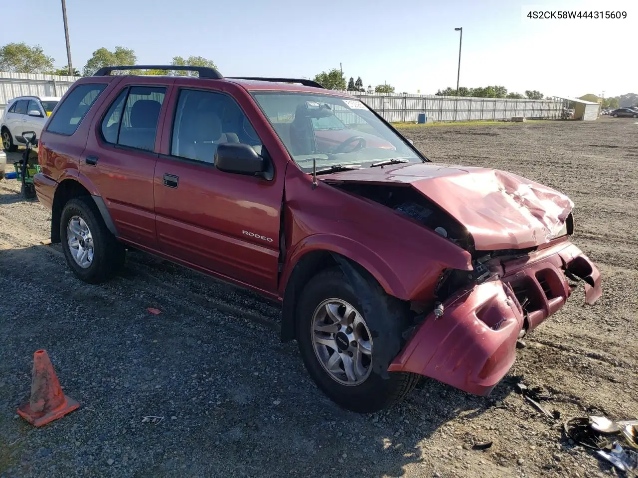 2004 Isuzu Rodeo S VIN: 4S2CK58W444315609 Lot: 51523965