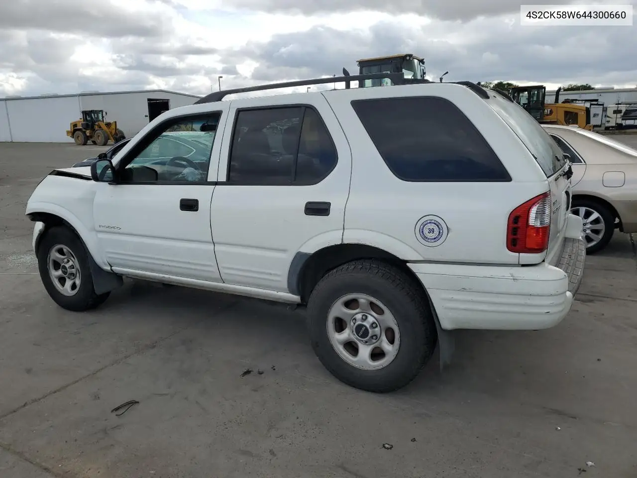 2004 Isuzu Rodeo S VIN: 4S2CK58W644300660 Lot: 54633785