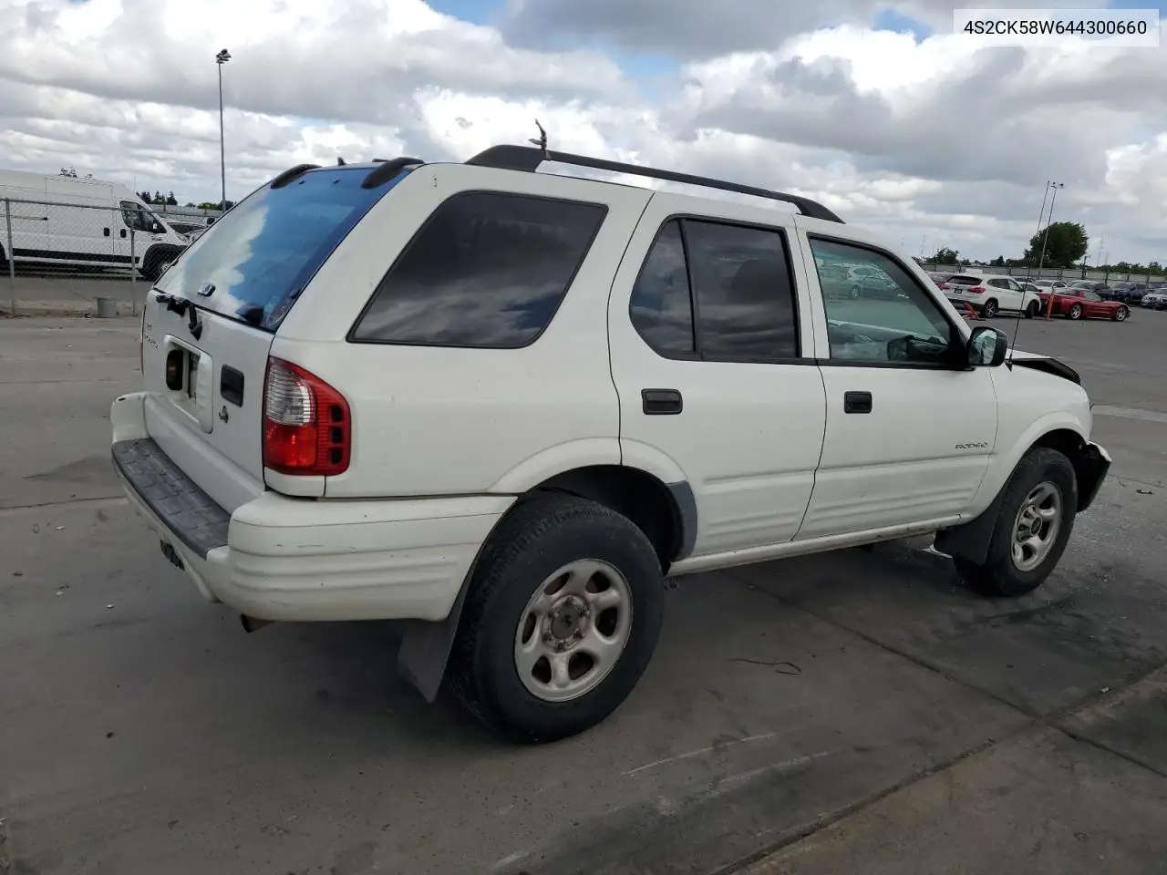 2004 Isuzu Rodeo S VIN: 4S2CK58W644300660 Lot: 54633785