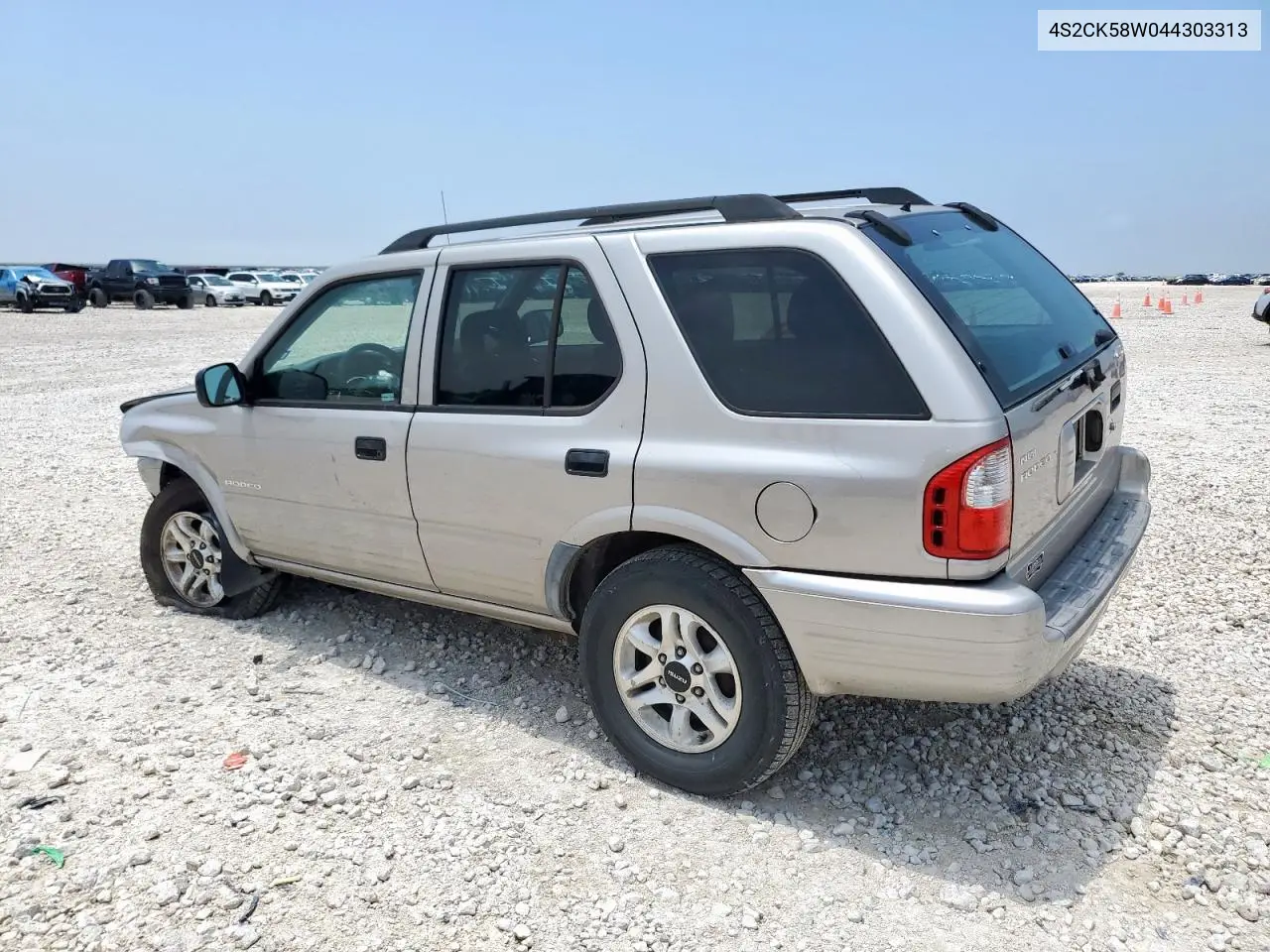 2004 Isuzu Rodeo S VIN: 4S2CK58W044303313 Lot: 59279805