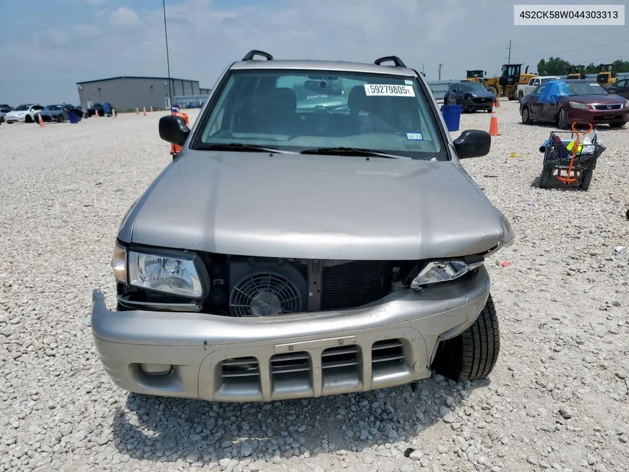 2004 Isuzu Rodeo S VIN: 4S2CK58W044303313 Lot: 59279805