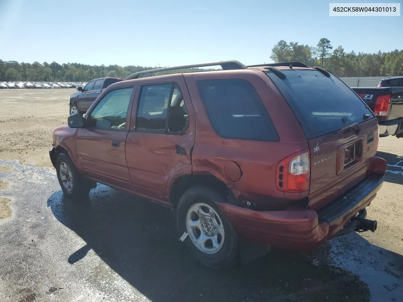 2004 Isuzu Rodeo S VIN: 4S2CK58W044301013 Lot: 71147373