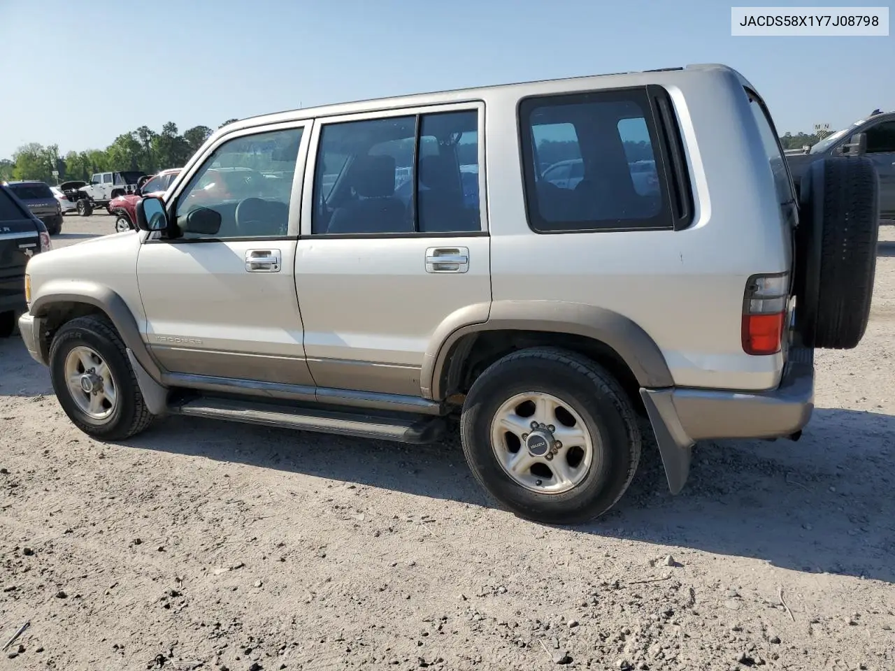 2000 Isuzu Trooper S VIN: JACDS58X1Y7J08798 Lot: 52086295