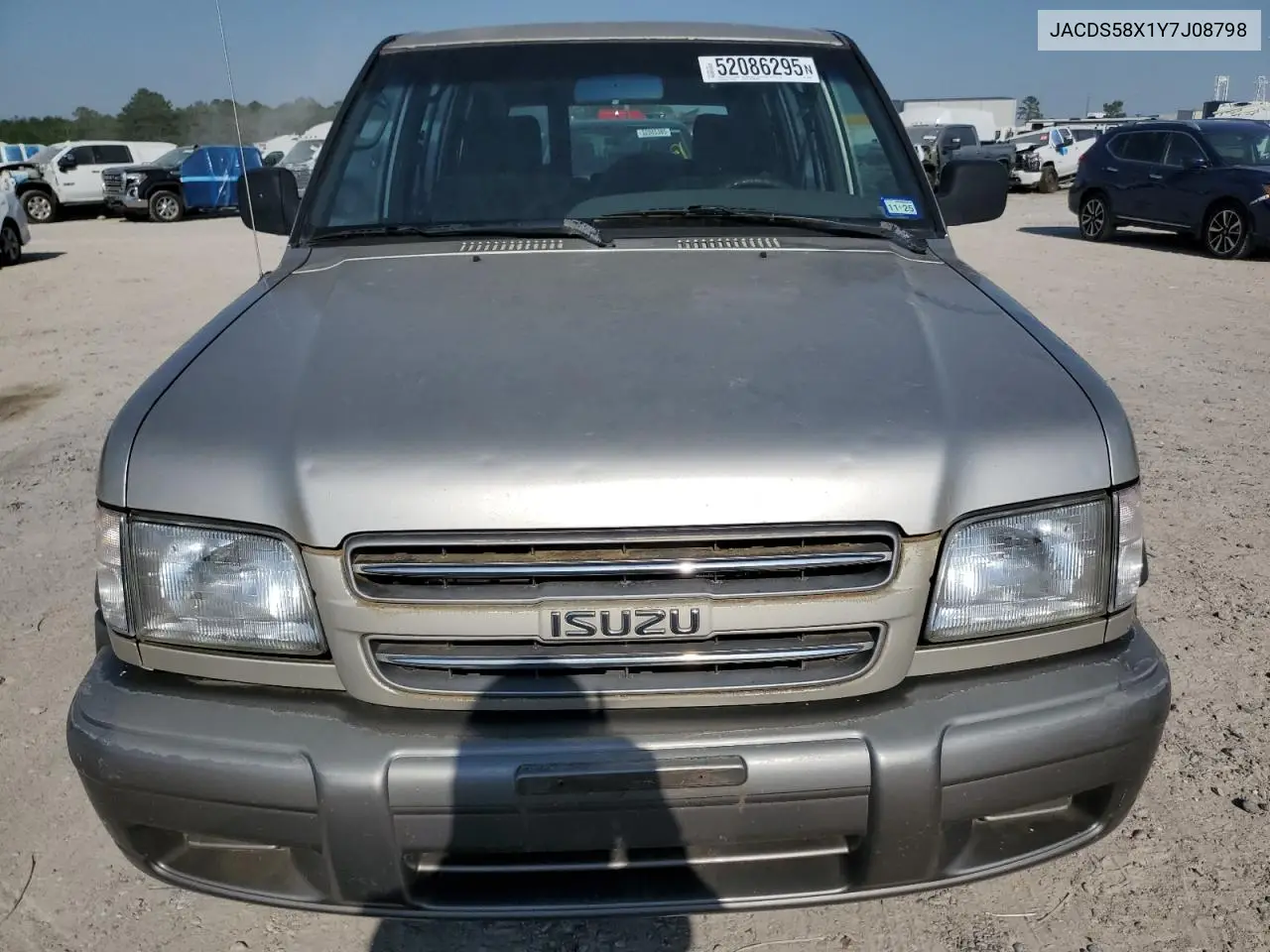 2000 Isuzu Trooper S VIN: JACDS58X1Y7J08798 Lot: 52086295