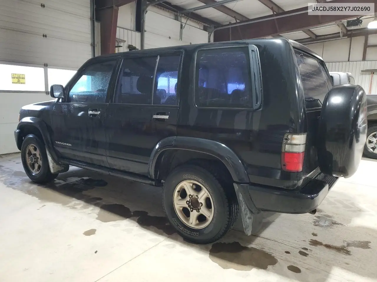 2000 Isuzu Trooper S VIN: JACDJ58X2Y7J02690 Lot: 58157615
