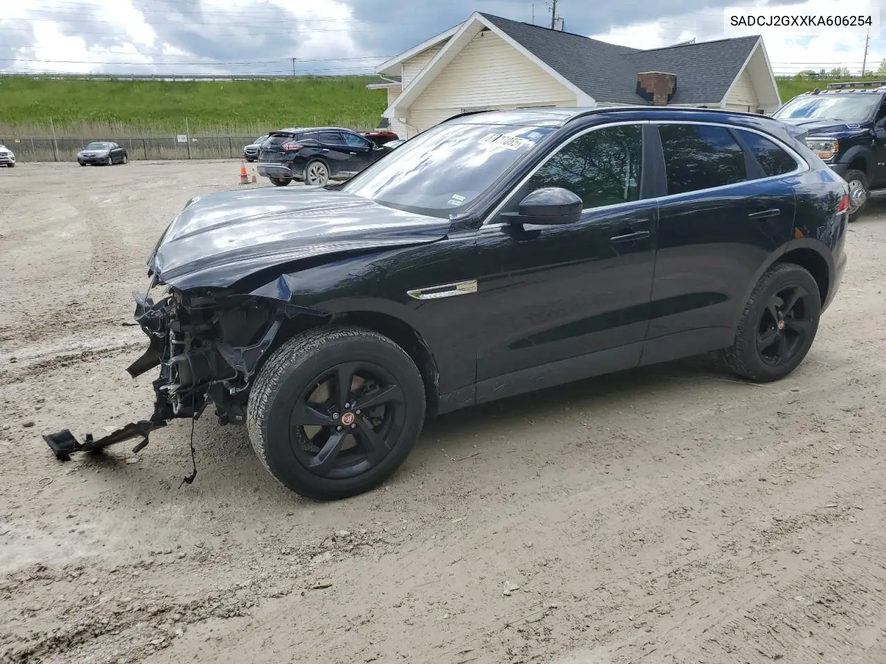 2019 Jaguar F-Pace Premium VIN: SADCJ2GXXKA606254 Lot: 57727055