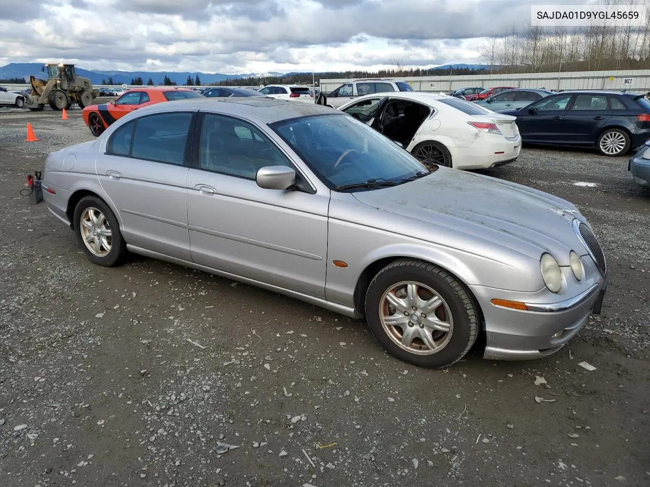 2000 Jaguar S-Type VIN: SAJDA01D9YGL45659 Lot: 46066355
