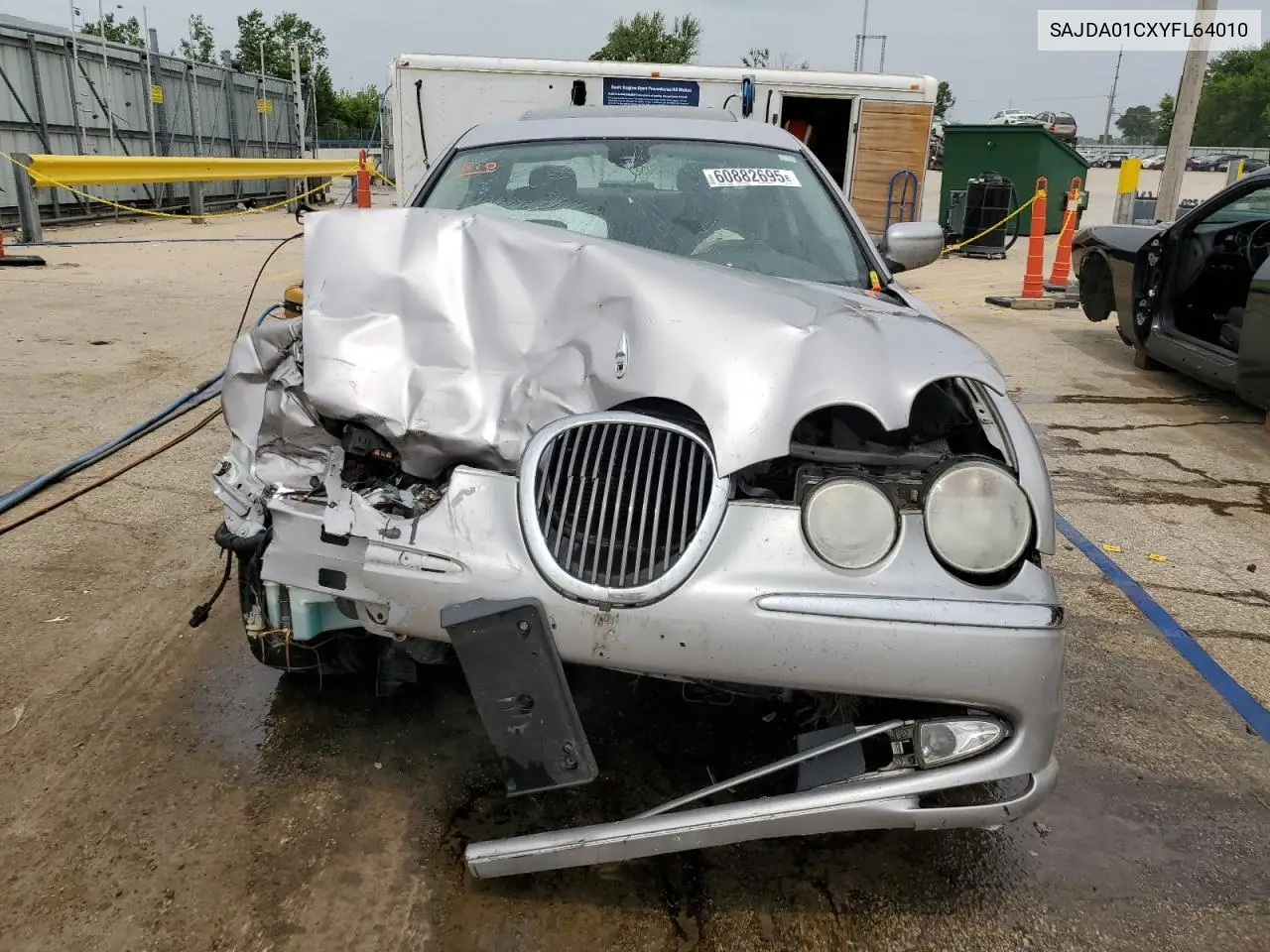 2000 Jaguar S-Type VIN: SAJDA01CXYFL64010 Lot: 60882695