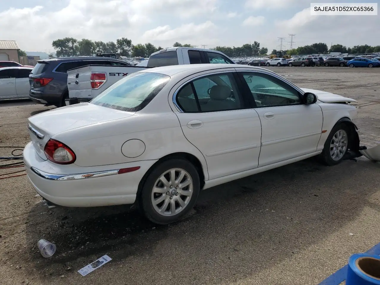 2002 Jaguar X-Type 2.5 VIN: SAJEA51D52XC65366 Lot: 63870905