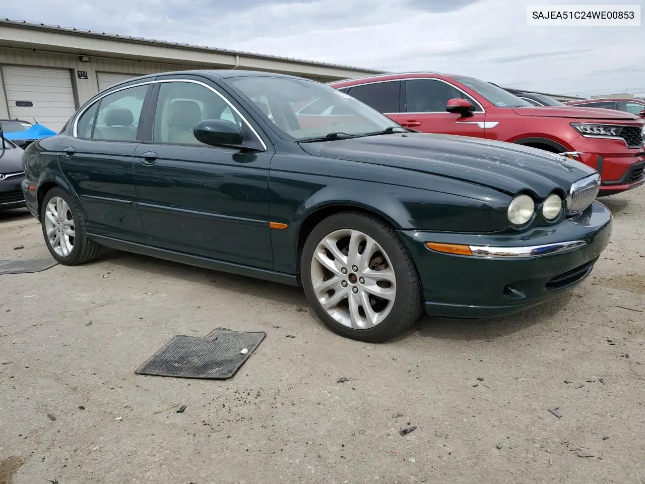 2004 Jaguar X-Type 3.0 VIN: SAJEA51C24WE00853 Lot: 47020715