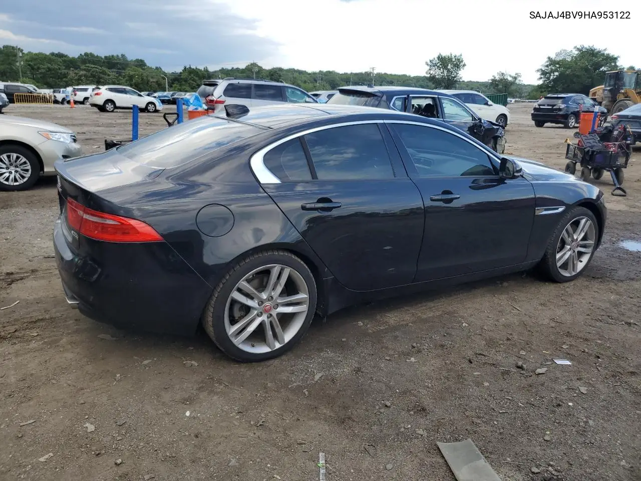 2017 Jaguar Xe Premium VIN: SAJAJ4BV9HA953122 Lot: 61200385