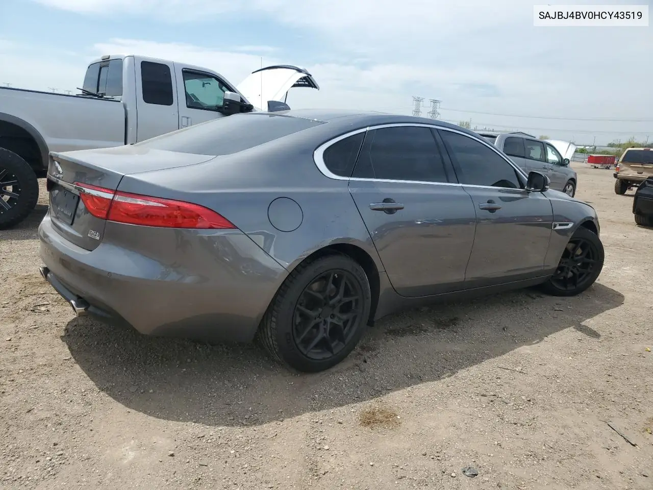 2017 Jaguar Xf Premium VIN: SAJBJ4BV0HCY43519 Lot: 55586225