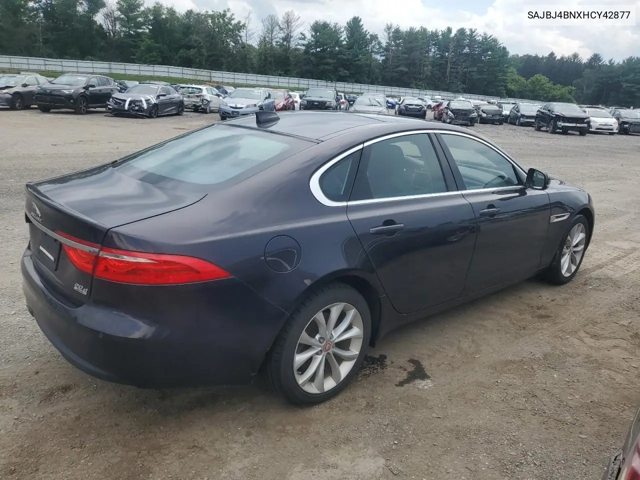 2017 Jaguar Xf Premium VIN: SAJBJ4BNXHCY42877 Lot: 64552565