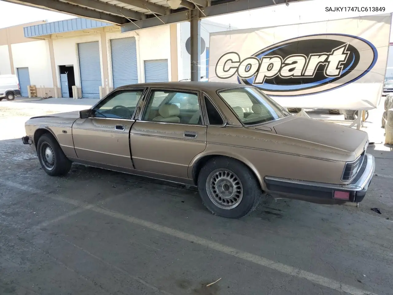 1990 Jaguar Vandenplas VIN: SAJKY1747LC613849 Lot: 58019455