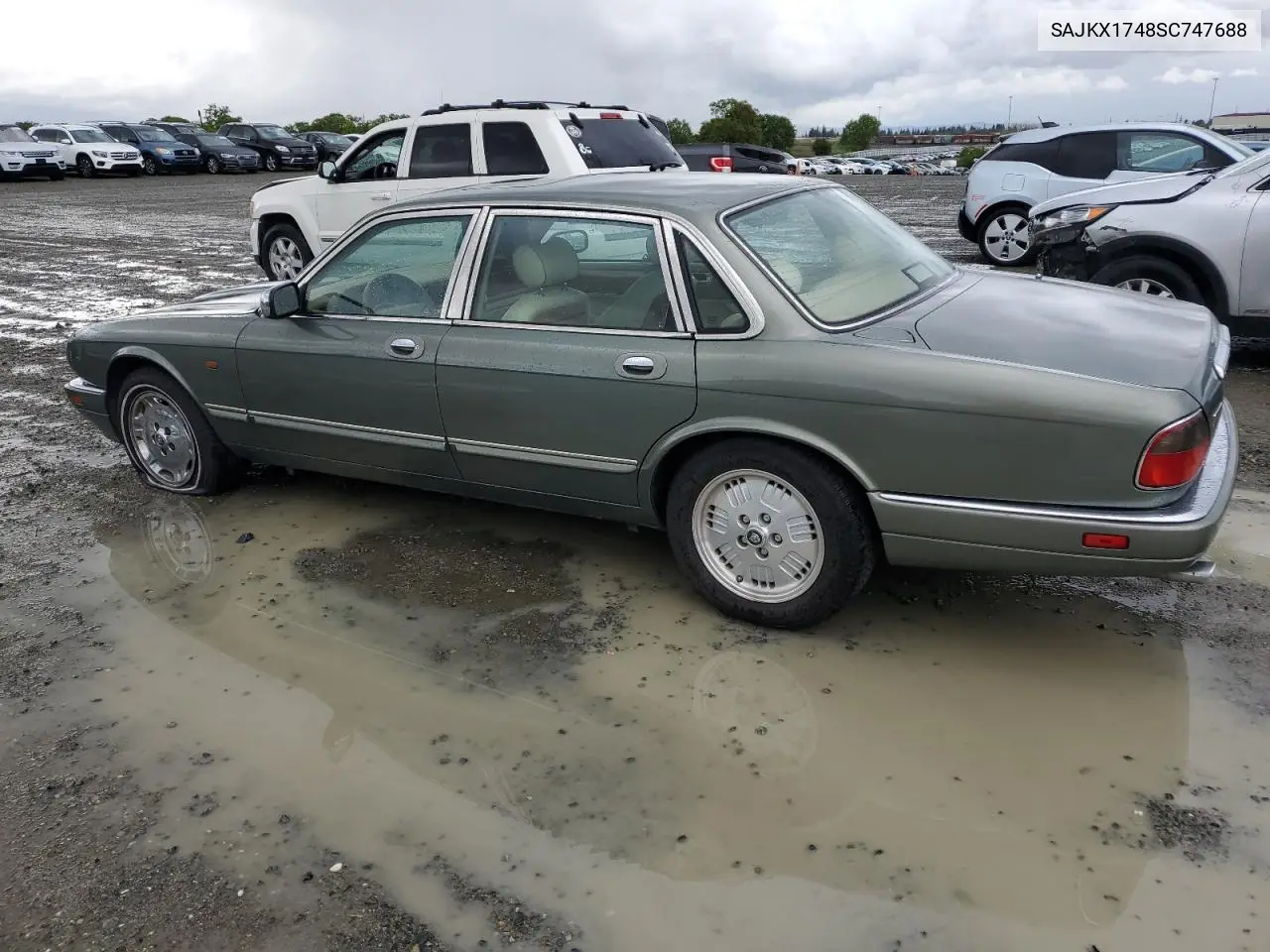 1995 Jaguar Vandenplas VIN: SAJKX1748SC747688 Lot: 50992475